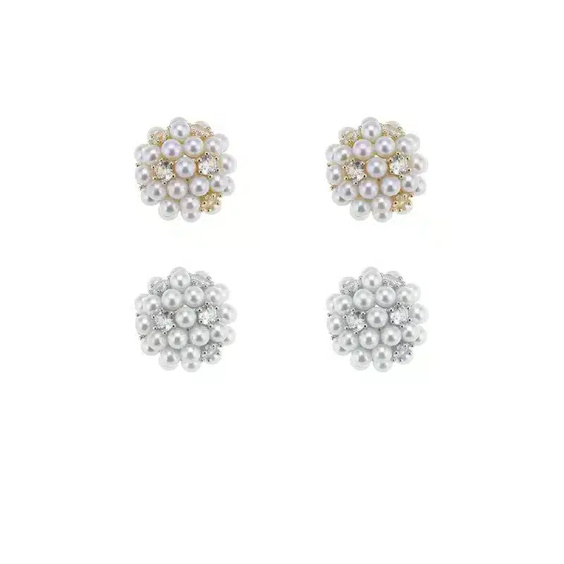 Örhängen med små pärlor och stenar, guld eller silver