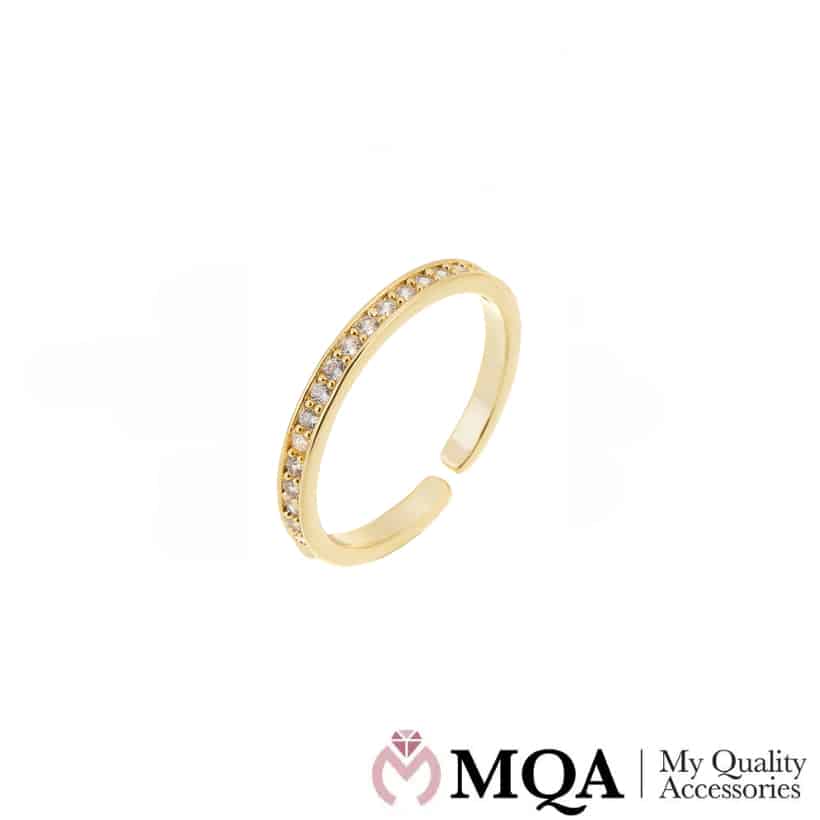 Ring, guldfärgade med glittrande glasstenar