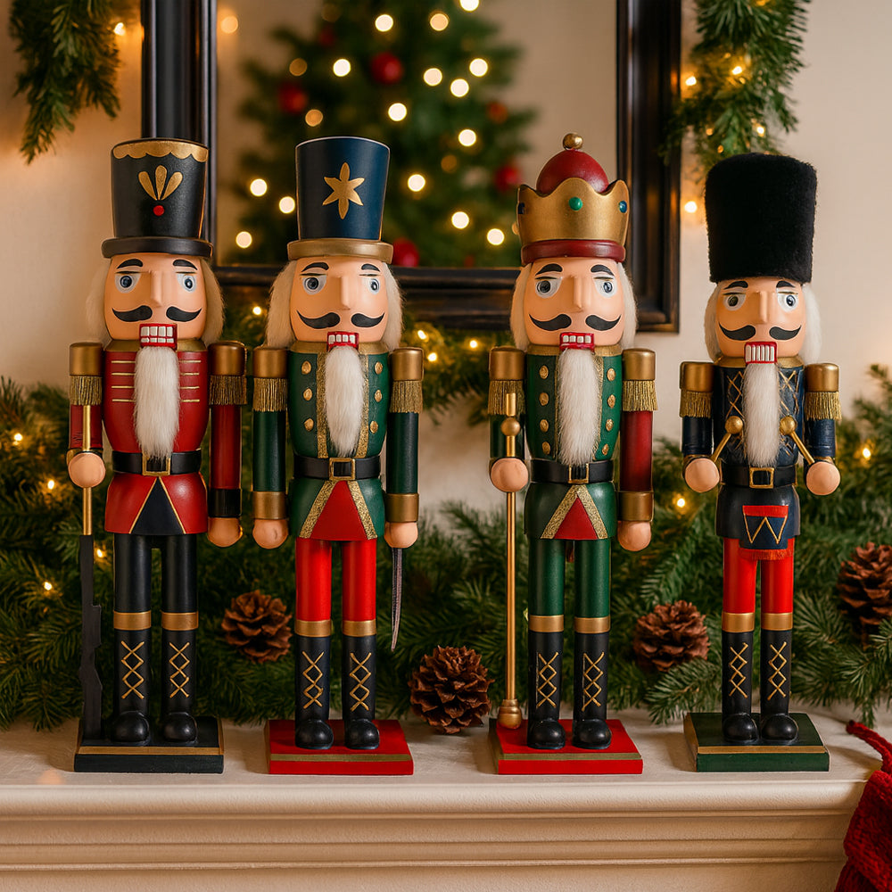 Nötknäpparfigurer i trä – 60 cm – 4 olika figurer