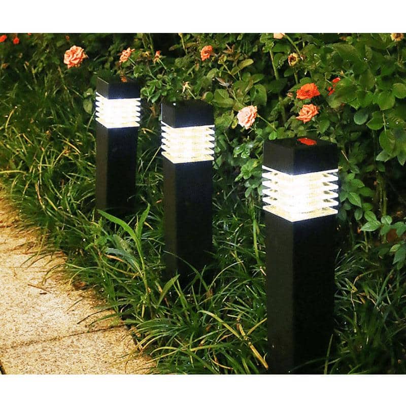 Solcellslampa med spjut för trädgården