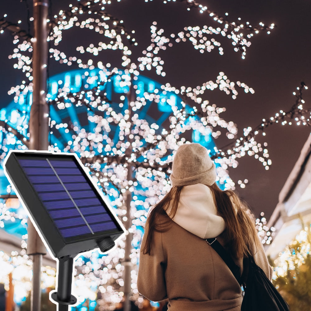 LED-ljusslinga solcellsdriven med 200 LED Varm Vit - 8 ljusinställningar - 20 meter