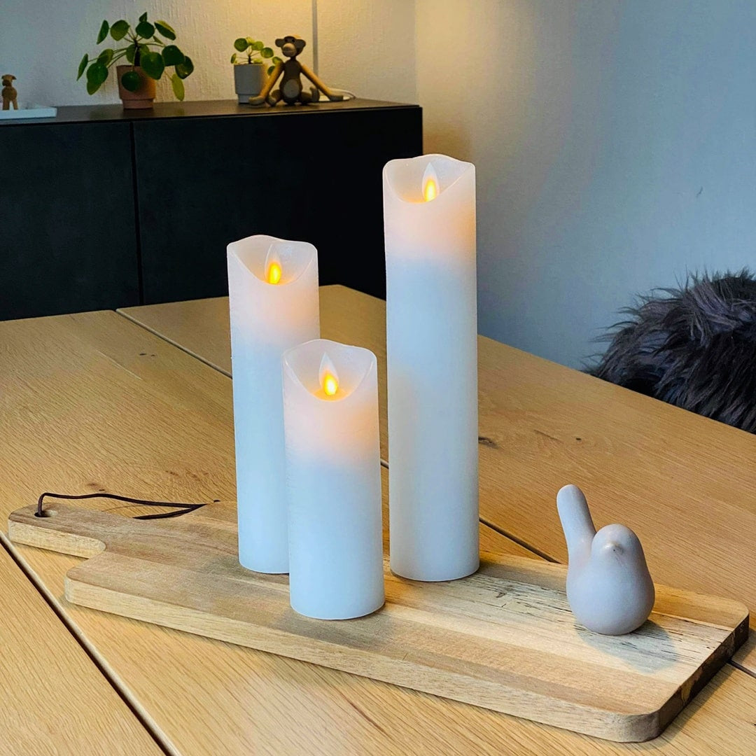 LED-ljus - 3 st. - 15/20/25 cm - med 3D-låga - (flera färger)