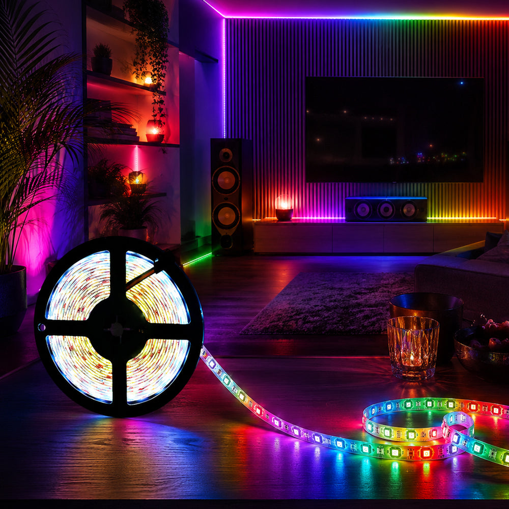 LED-ljuskedja 10 meter m/Bluetooth, musiksensor &amp; fjärrkontroll