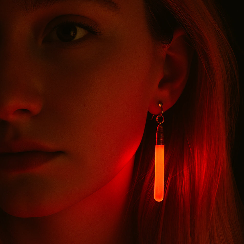 Glow-in-the-dark örhängen – Höj ljuset och festen!