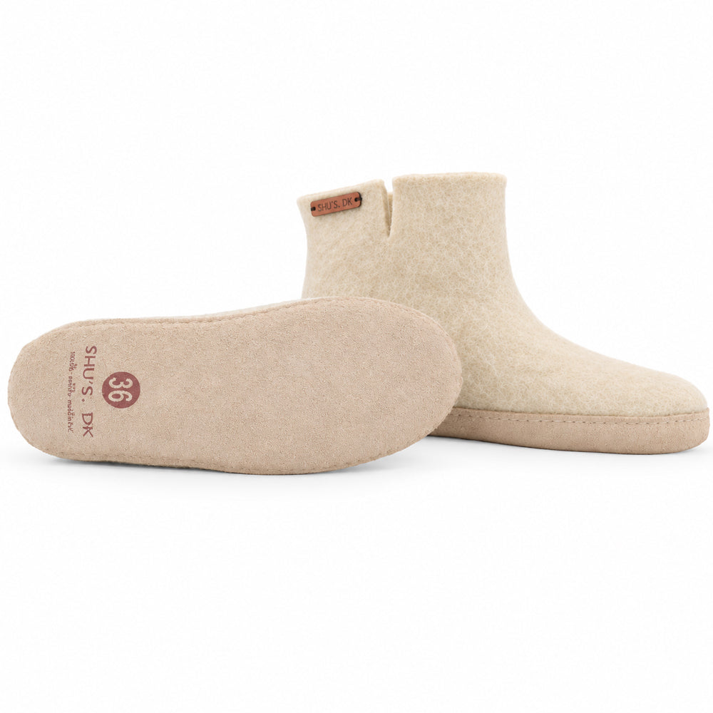 Ullstövlar (100% ren ull) - Modell Beige med mockasula