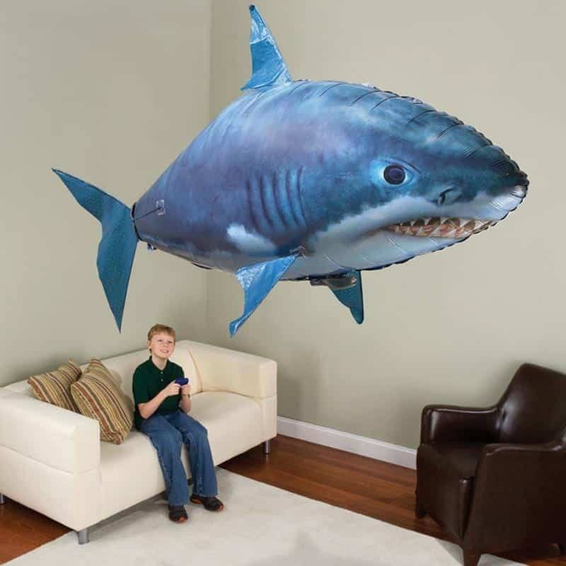 Uppblåsbar flygfisk - fjärrstyrd (Shark eller Nemo)