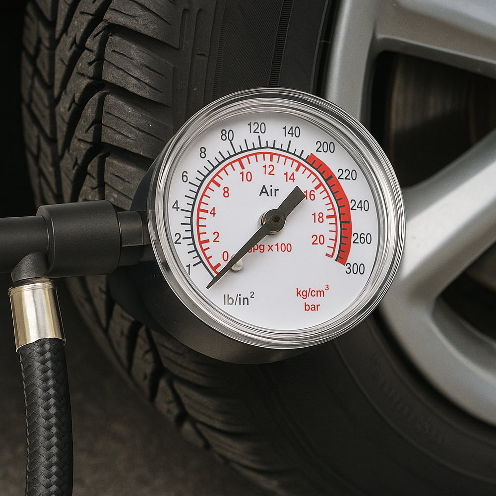Kraftfull 300 PSI (20,7 bar) 12-voltskompressor – perfekt för bil, cykel, boll m.m.