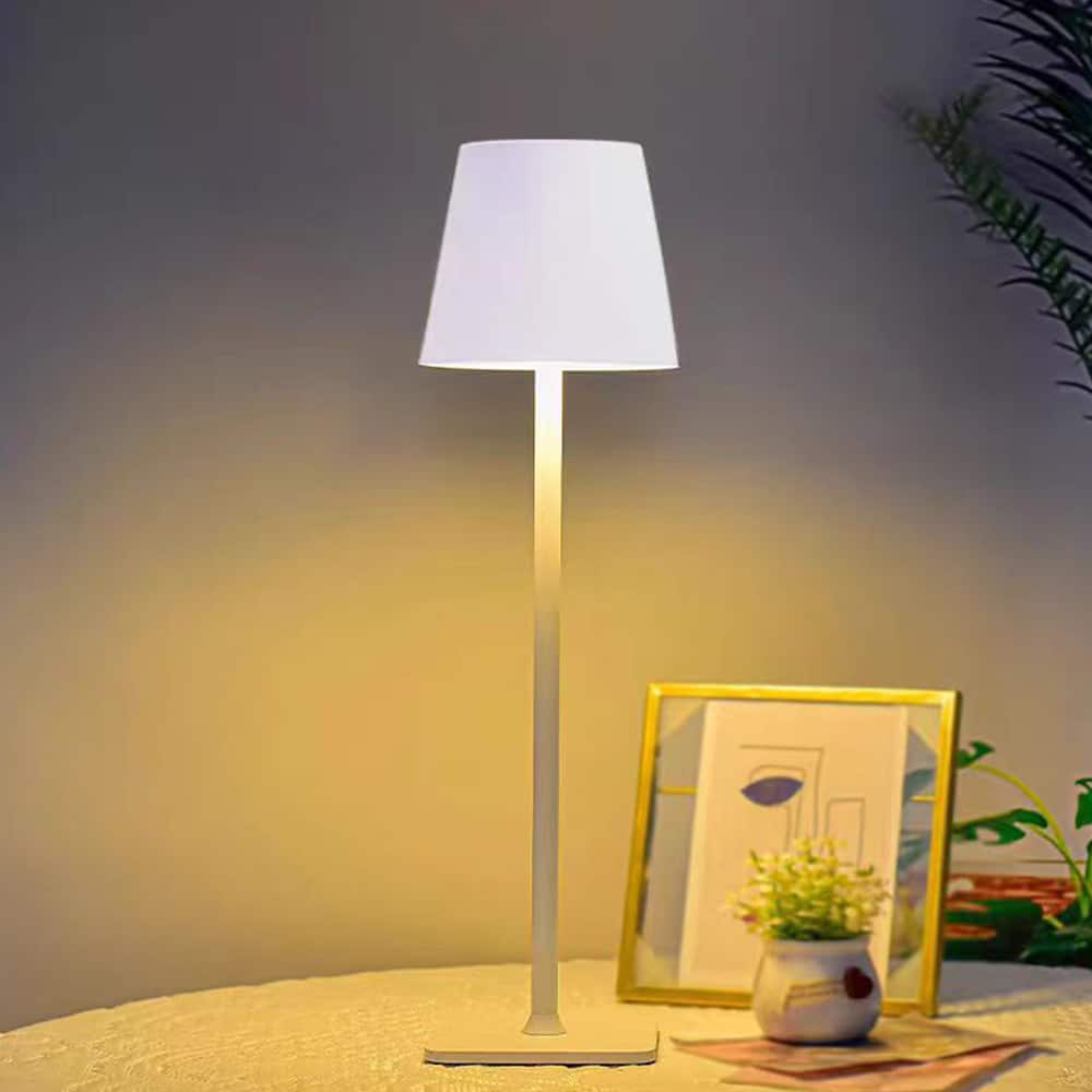 Bordslampa LED med touch & uppladdningsbar funktion