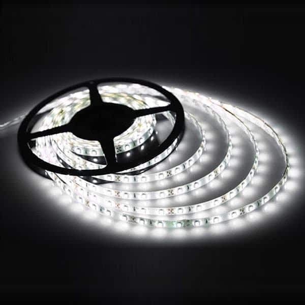 LED-Strip 5 meter med fjärrkontroll